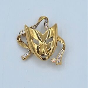 Butler Gold Tone Drama Brooch #1987